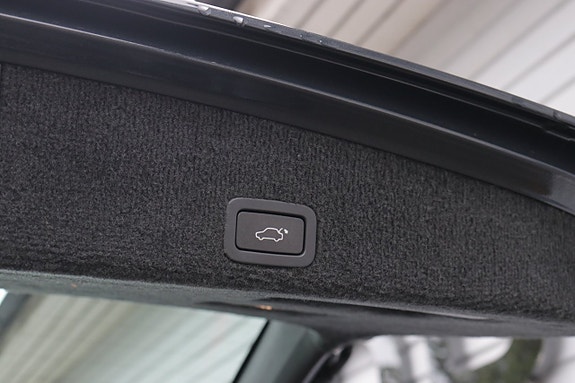 Volvo XC60 19 of 25