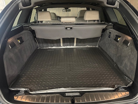 BMW 530d 19 of 28
