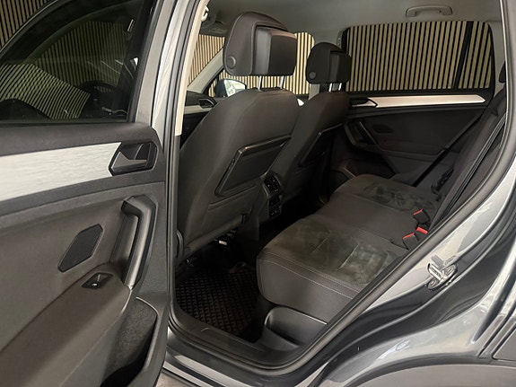 Volkswagen Tiguan 12 of 29