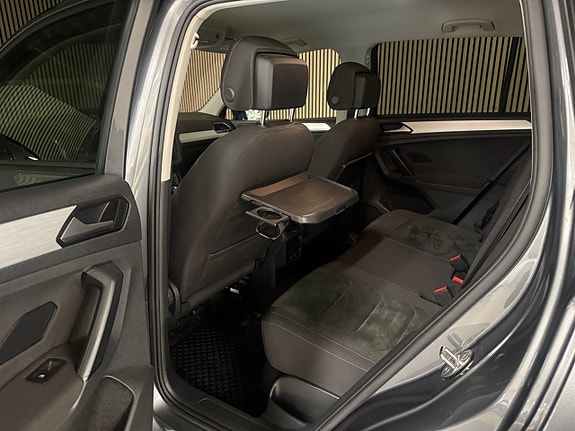 Volkswagen Tiguan 13 of 29