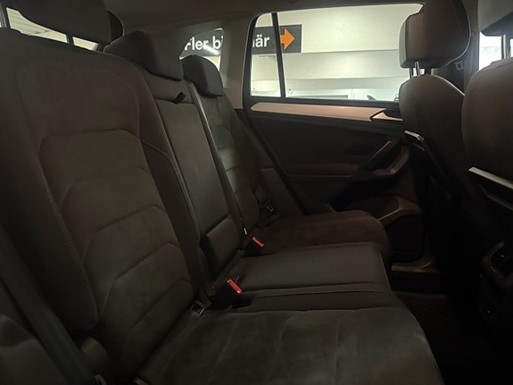 Volkswagen Tiguan 23 of 29