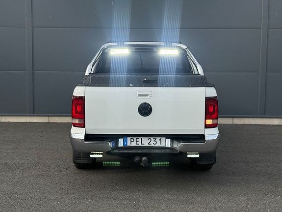Volkswagen Amarok 8 of 30