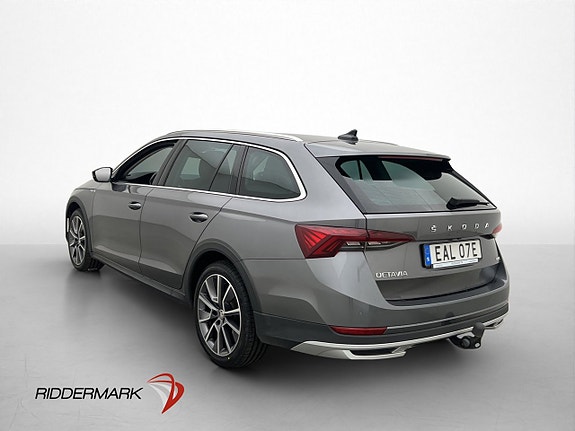 Skoda Octavia Scout 4 of 30