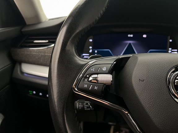 Skoda Octavia Scout 17 of 30