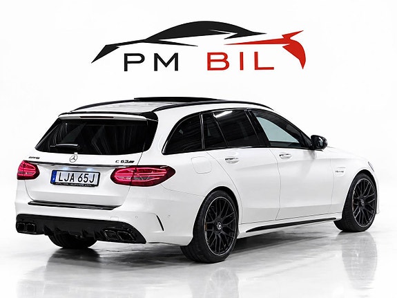 Mercedes-Benz C63 4 of 30