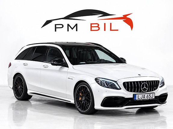Mercedes-Benz C63 2 of 30