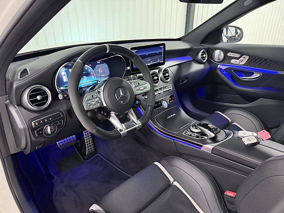 Mercedes-Benz C63 9 of 30