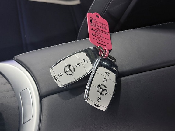 Mercedes-Benz C63 27 of 30