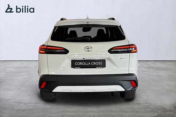 Toyota Corolla Cross 4 of 21
