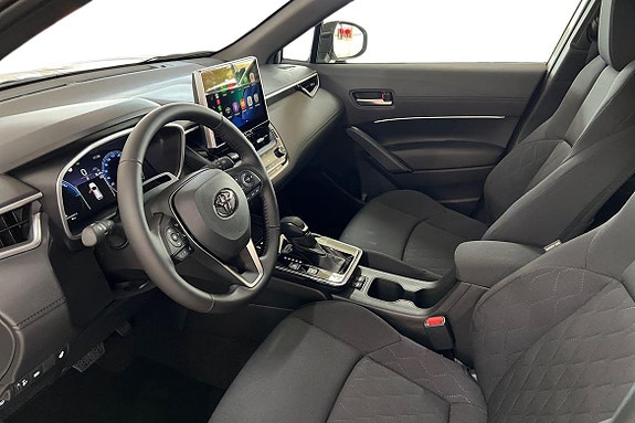 Toyota Corolla Cross 12 of 21