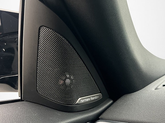 BMW i4 17 of 30