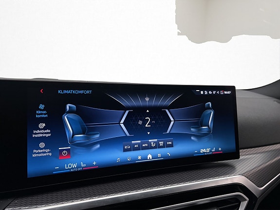 BMW i4 27 of 30