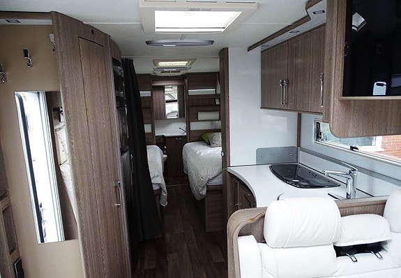 Kabe Travel Master I 910 Imperial Campervan Fiat 2.3 MultiJet /CINDERELLA TOALLET/SOLCELL 11 of 29