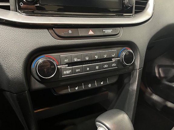 Kia Ceed 14 of 18
