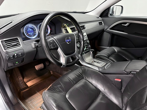 Volvo XC70 14 of 25