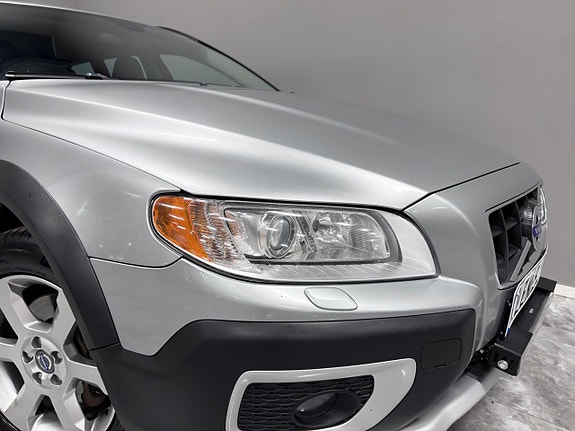Volvo XC70 10 of 25