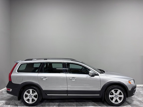 Volvo XC70 8 of 25
