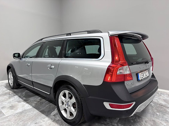Volvo XC70 5 of 25
