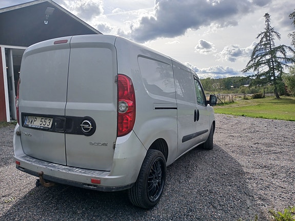 Opel Combo 2 of 6