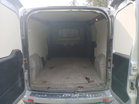 Opel Combo 4 of 6
