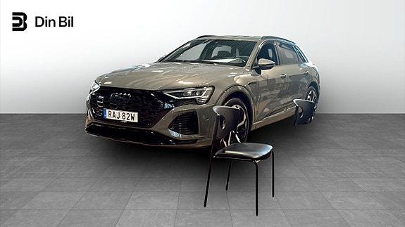 Audi Q8 14 of 14