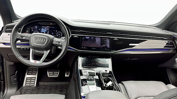 Audi Q8 11 of 14