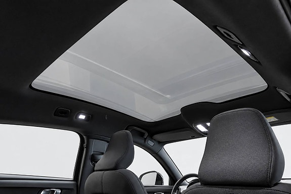 Volvo C40 12 of 24