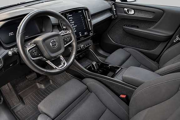 Volvo C40 9 of 24