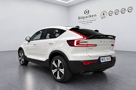 Volvo C40 3 of 24