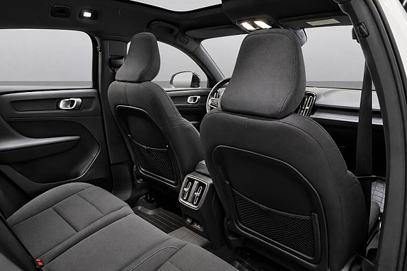 Volvo C40 11 of 24