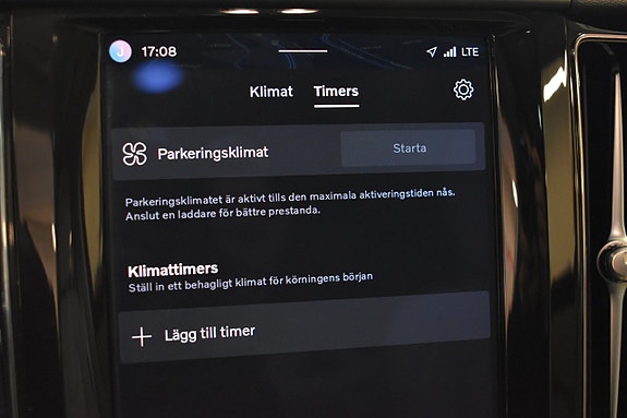 Volvo XC60 17 of 25