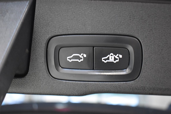 Volvo XC60 6 of 25