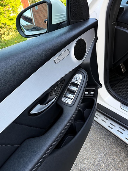 Mercedes-Benz GLC220 d 9 of 9
