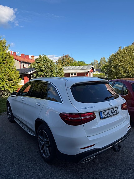 Mercedes-Benz GLC220 d 3 of 9