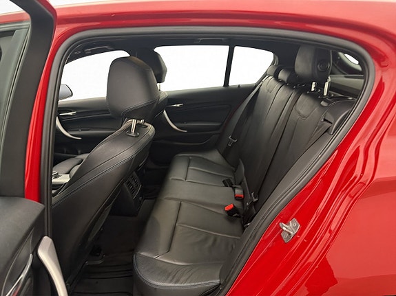 BMW 120i 14 of 28
