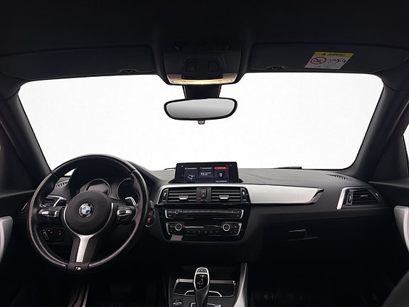BMW 120i 12 of 28