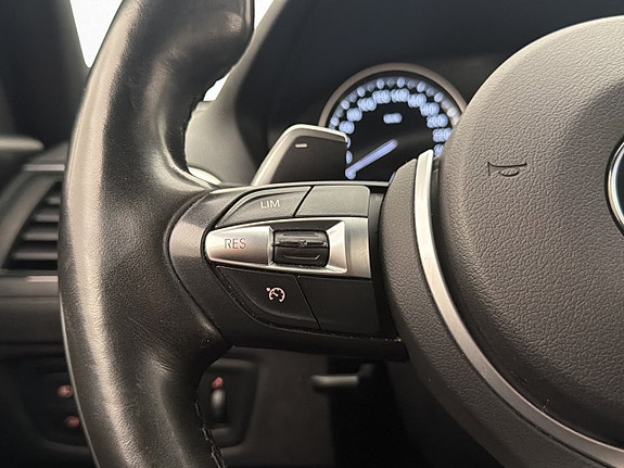 BMW 120i 18 of 28