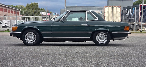 Mercedes-Benz SL350 5 of 28