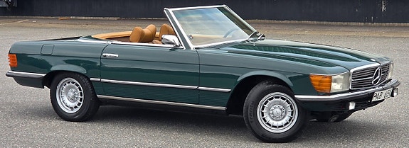 Mercedes-Benz SL350 20 of 28