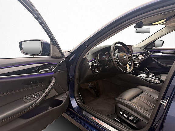 BMW 540i 10 of 30