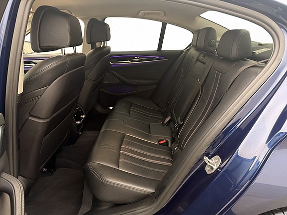 BMW 540i 28 of 30