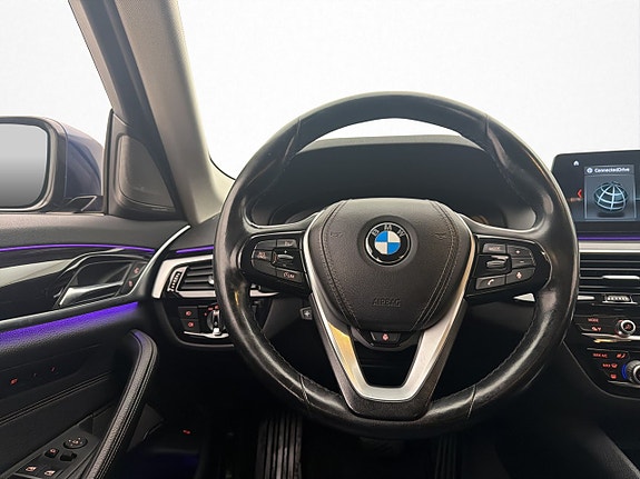 BMW 540i 15 of 30