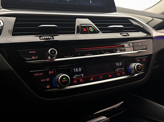 BMW 540i 24 of 30