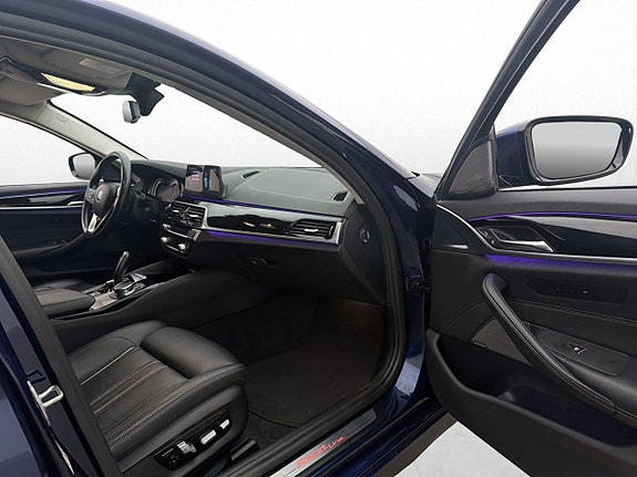 BMW 540i 26 of 30