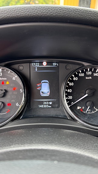 Nissan Qashqai 5 of 6