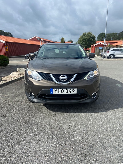 Nissan Qashqai 2 of 6