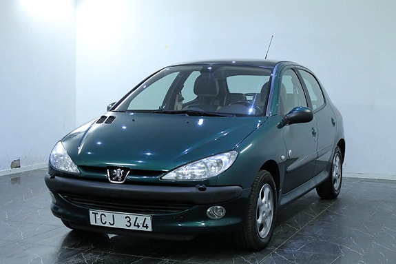 Peugeot 206 4 of 14