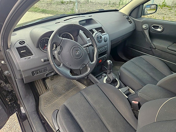 Renault Megane II 5 of 5
