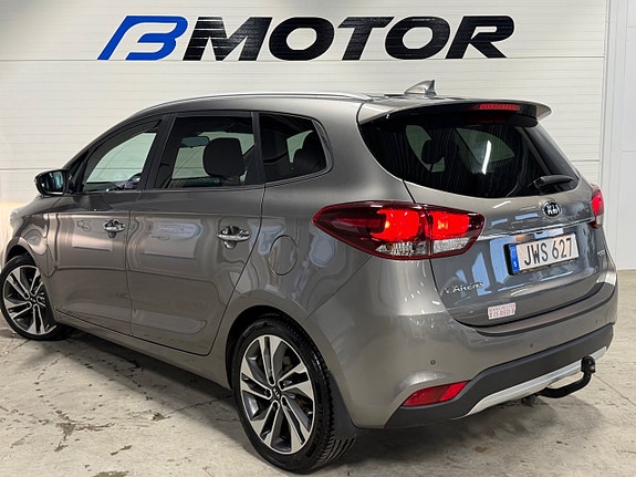 Kia Carens 4 of 15