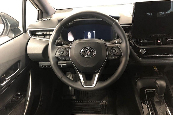 Toyota Corolla 11 of 21